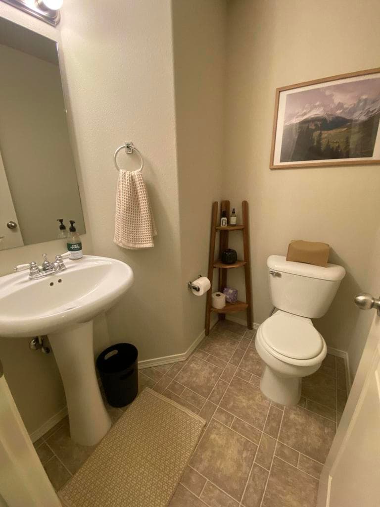 Photo of 1283 Mill Pond 5 of 21