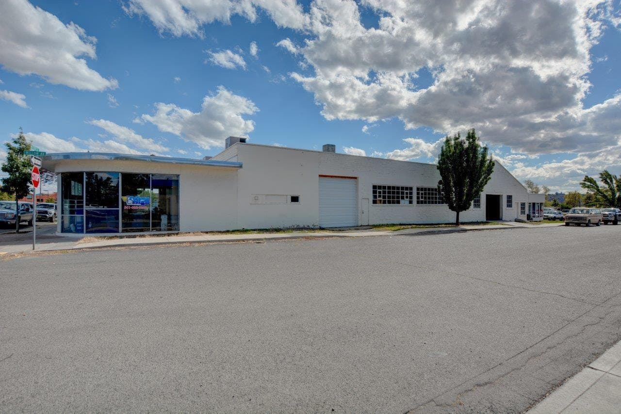 Photo of 606 6th 4 of 54