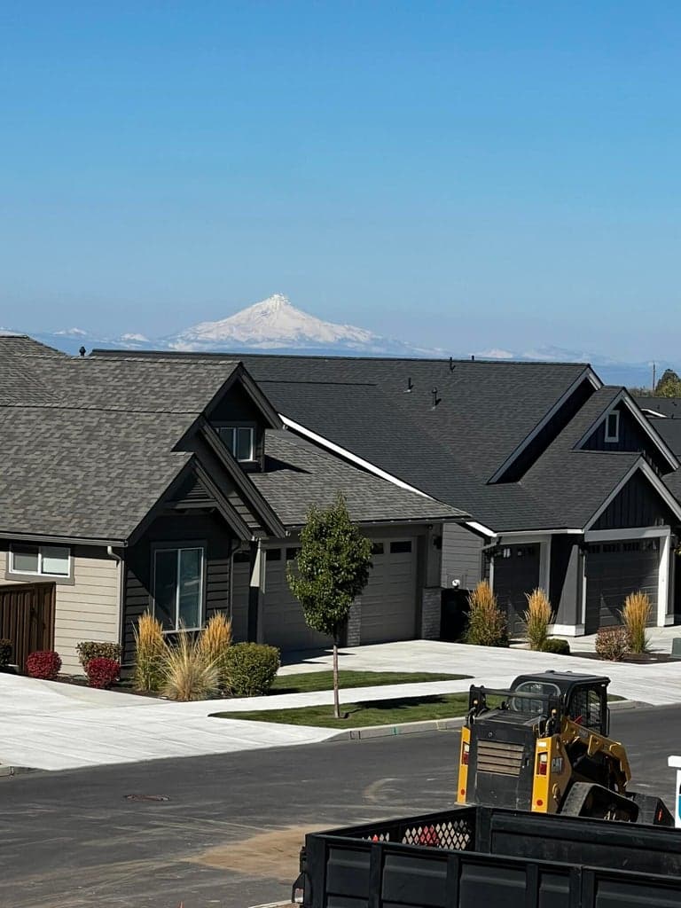 Photo of 3903 NE Oakside Loop 12 of 40