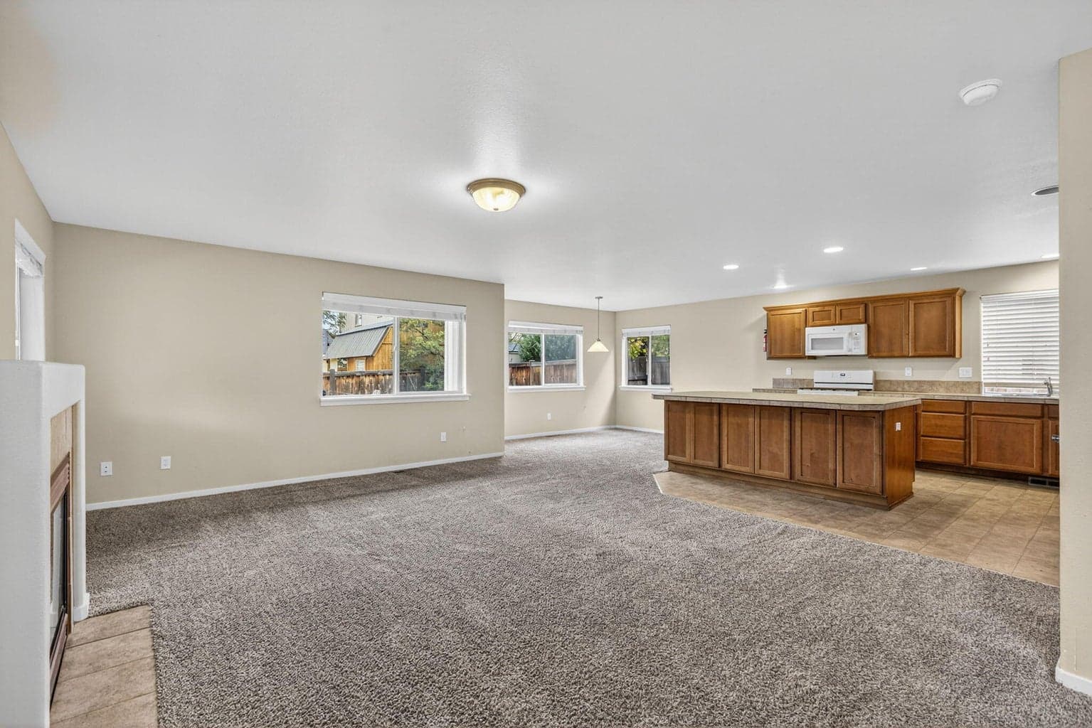 Photo of 21154 Ritz Place 6 of 24