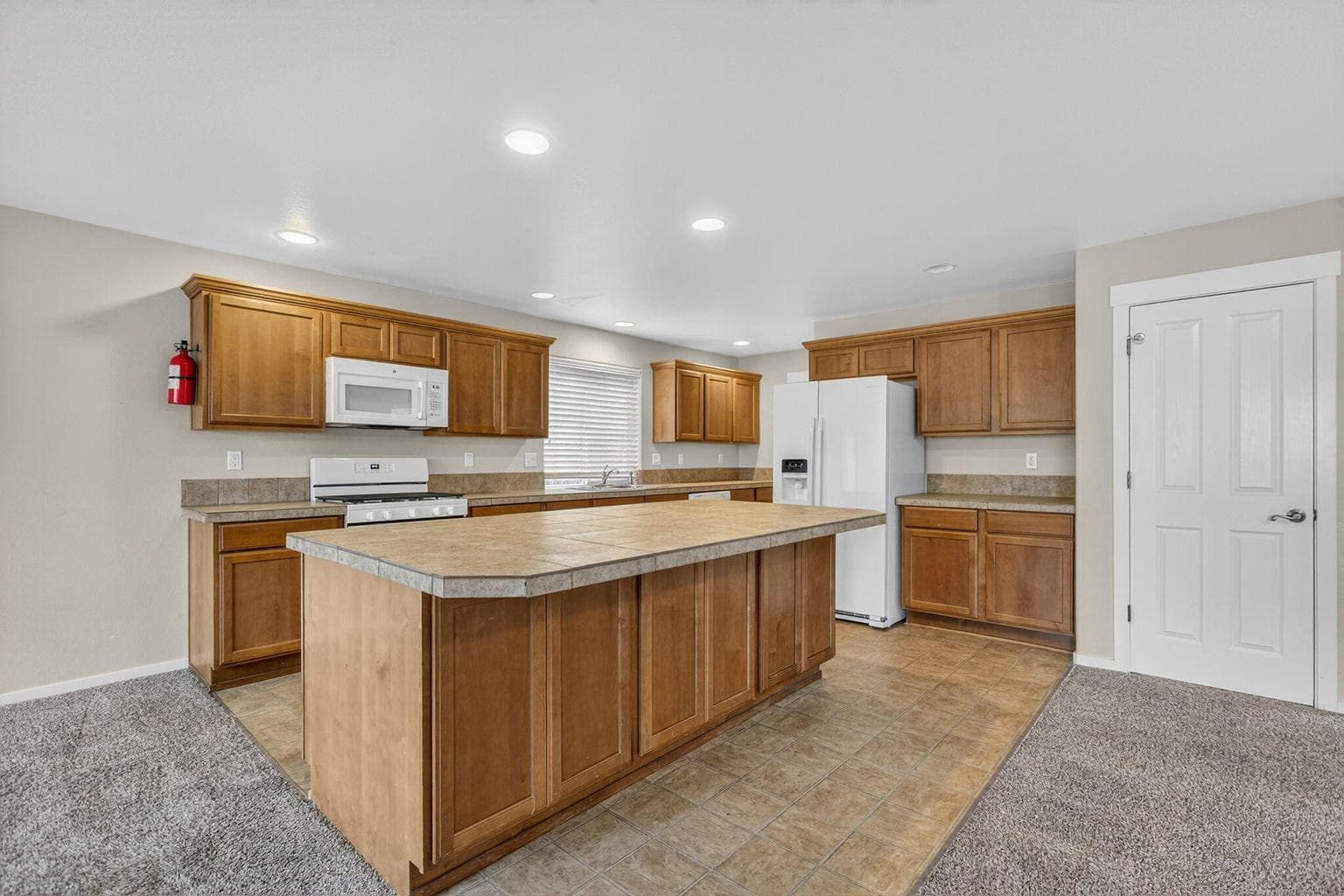 Photo of 21154 Ritz Place 7 of 24