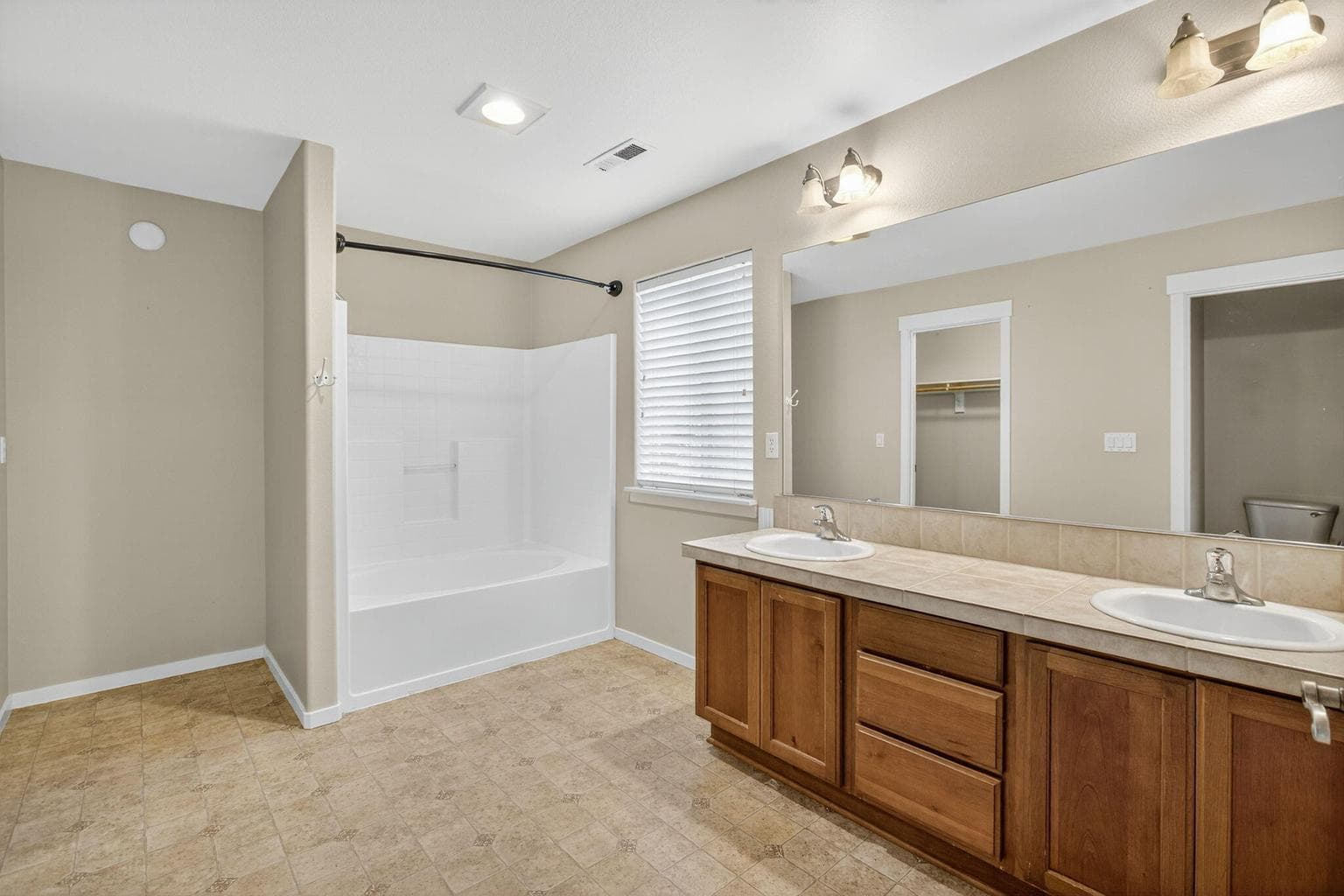 Photo of 21154 Ritz Place 12 of 24