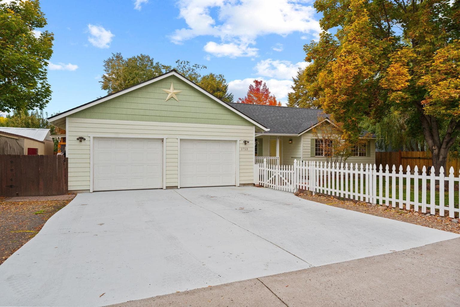 Photo of 2723 NW 15th Street 46 of 48