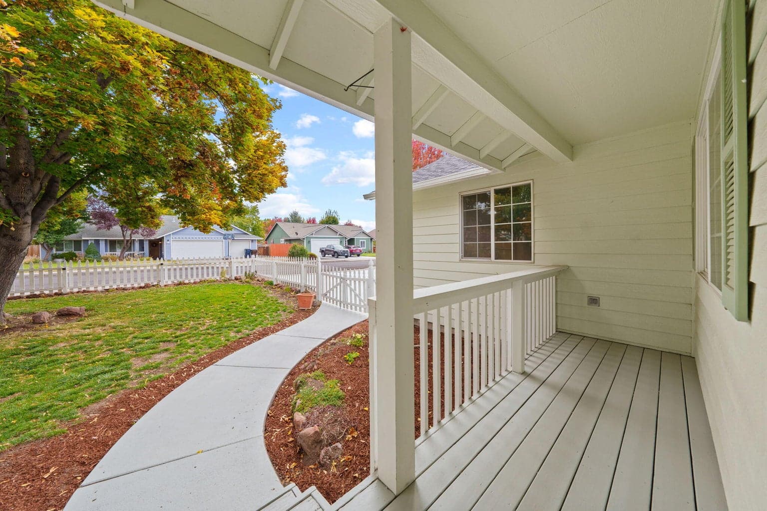 Photo of 2723 15th 4 of 48