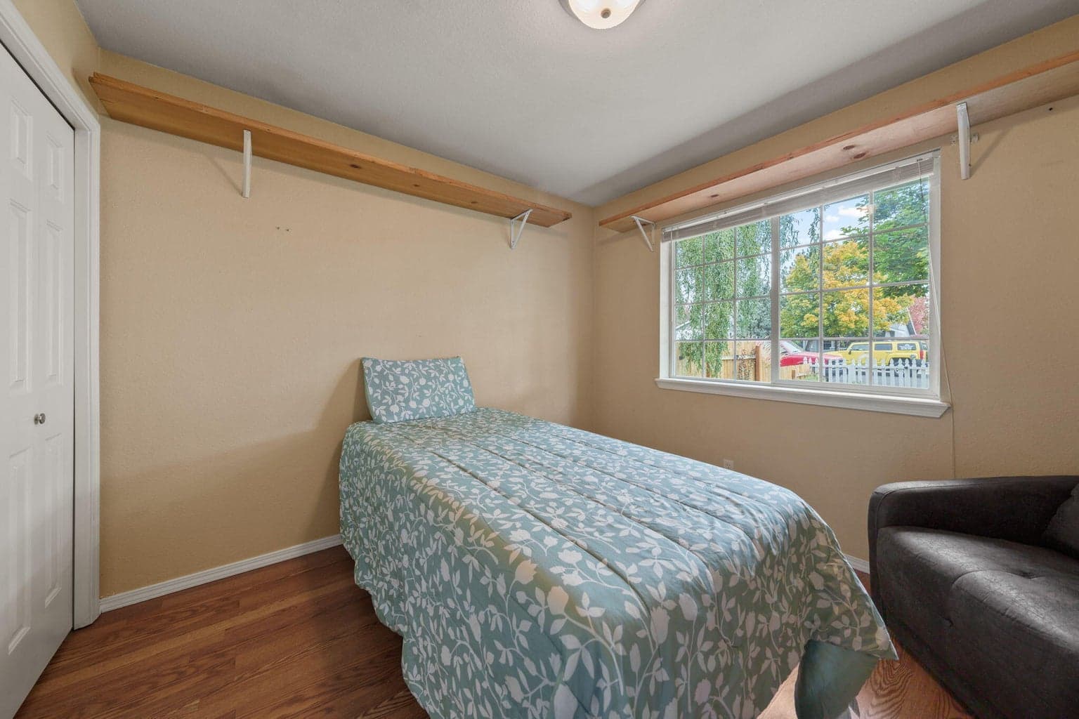 Photo of 2723 NW 15th Street 21 of 48