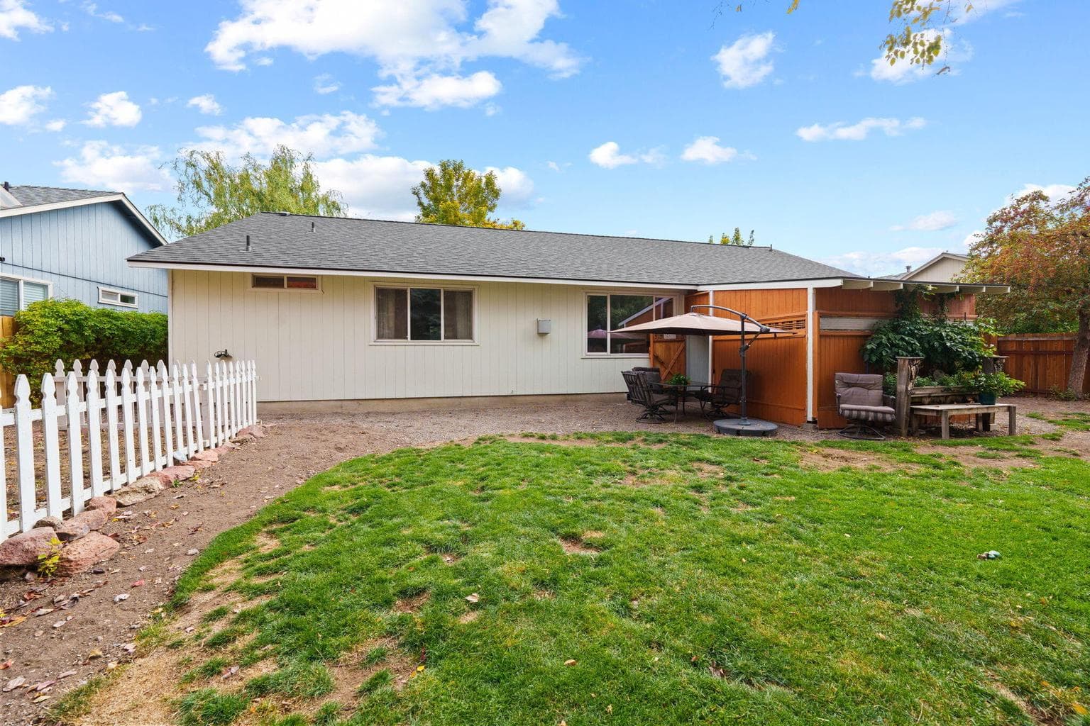 Photo of 2723 NW 15th Street 31 of 48