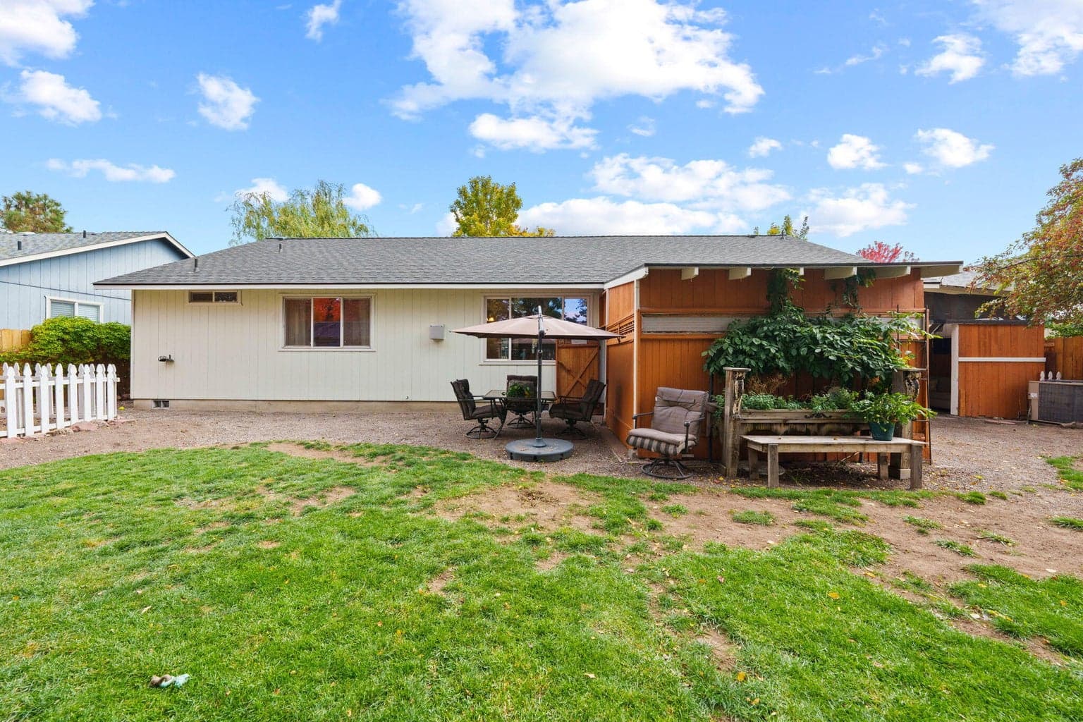 Photo of 2723 NW 15th Street 32 of 48