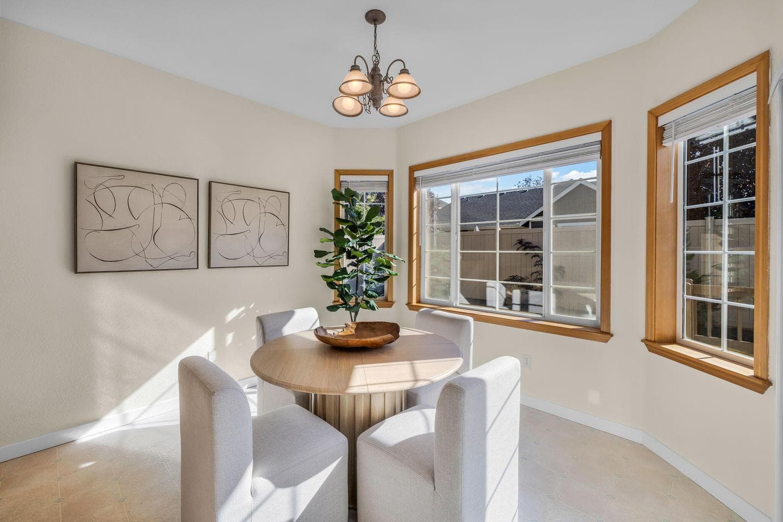 Photo of 20919 Spinnaker Street 12 of 36