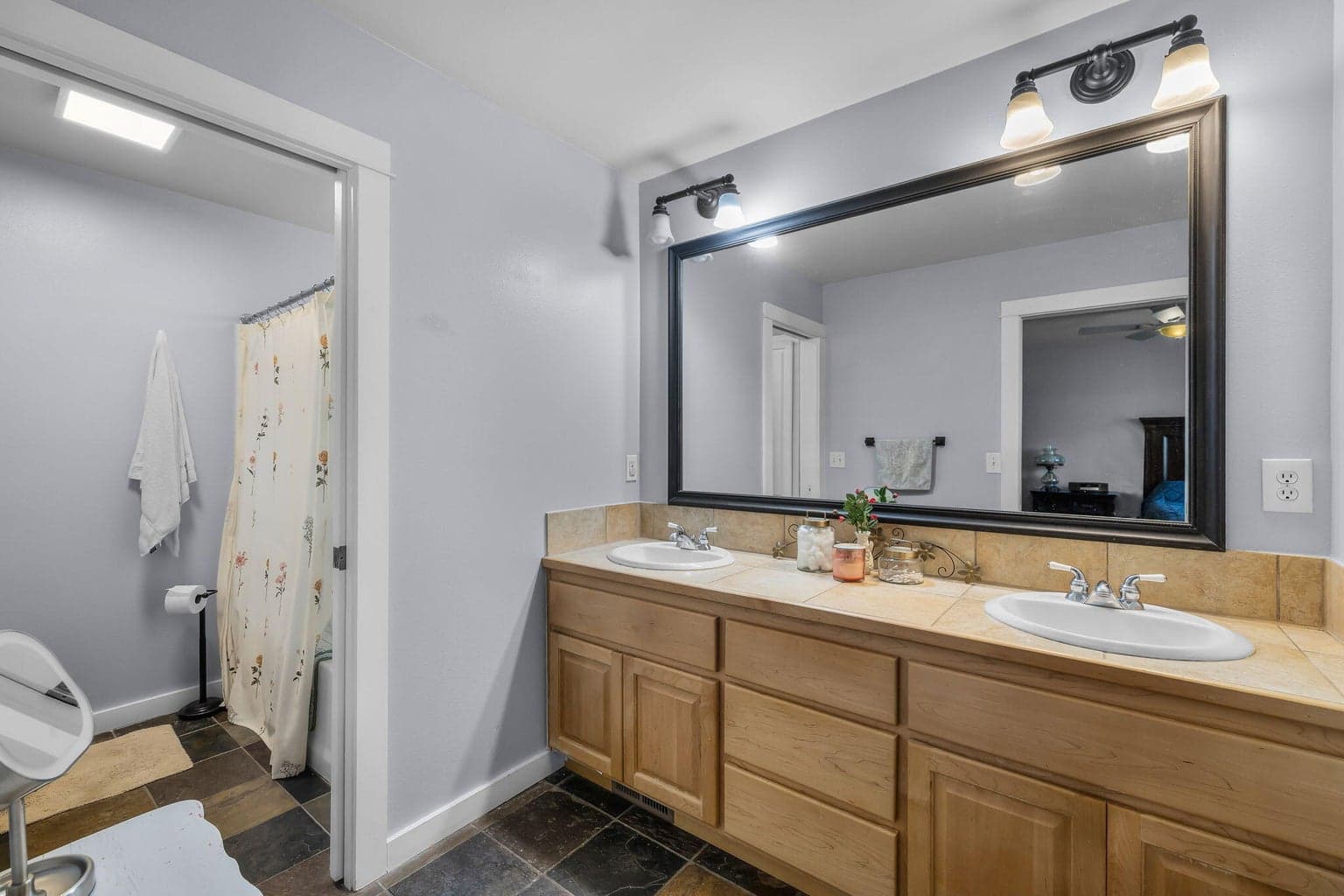 Photo of 20706 Nicolette Drive 19 of 28