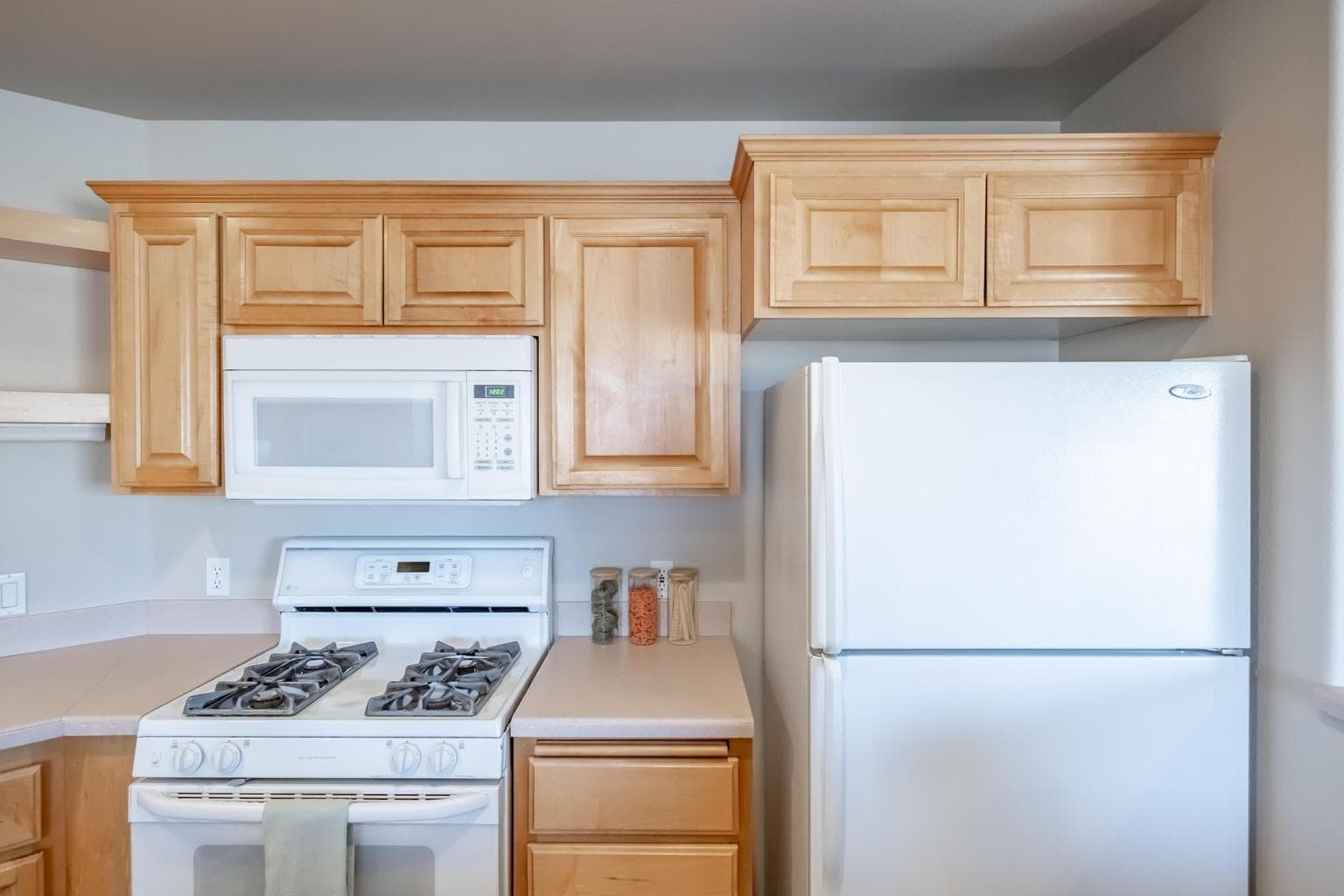 Photo of 3365 NE Stonebrook Loop 13 of 50