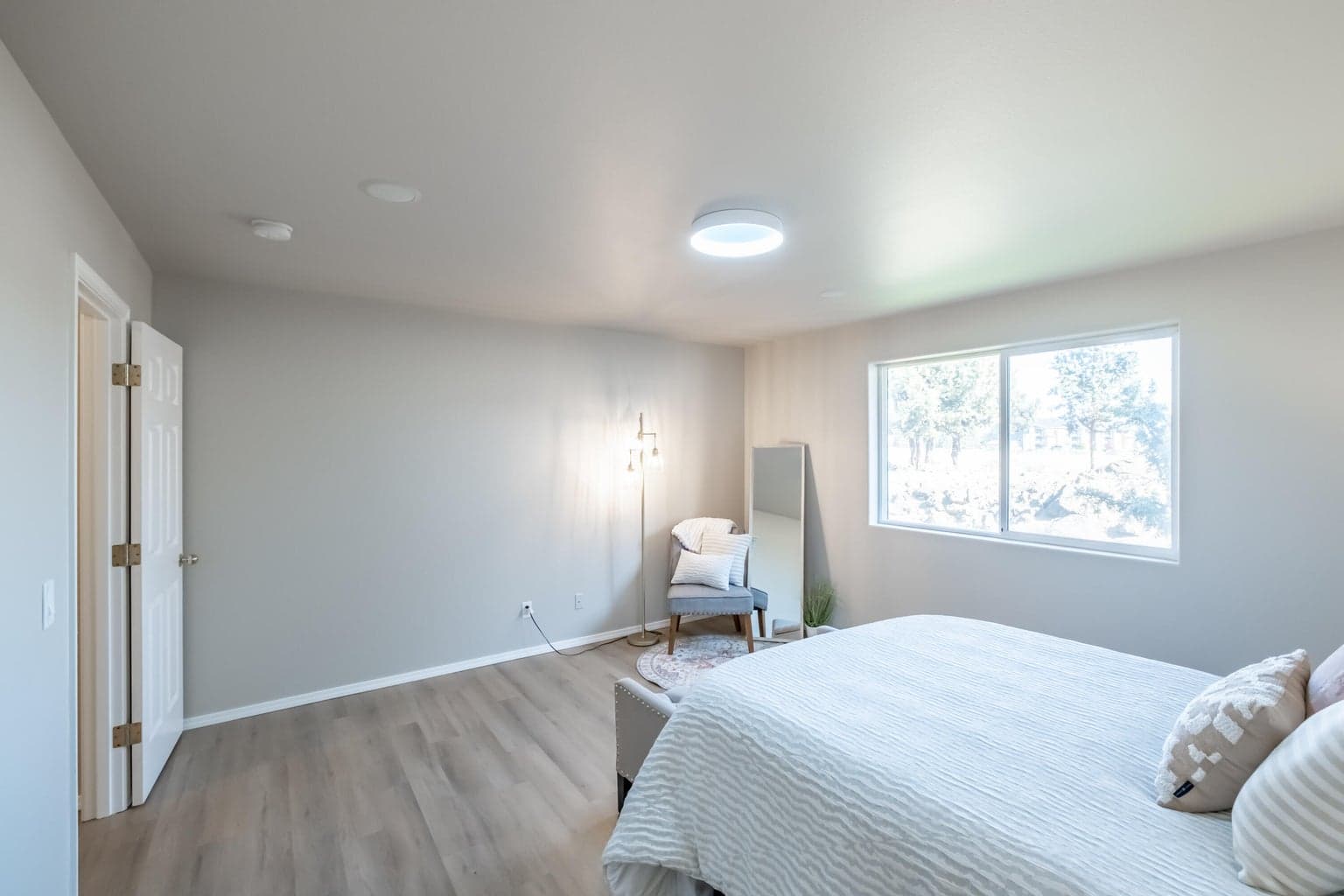 Photo of 3365 NE Stonebrook Loop 23 of 50