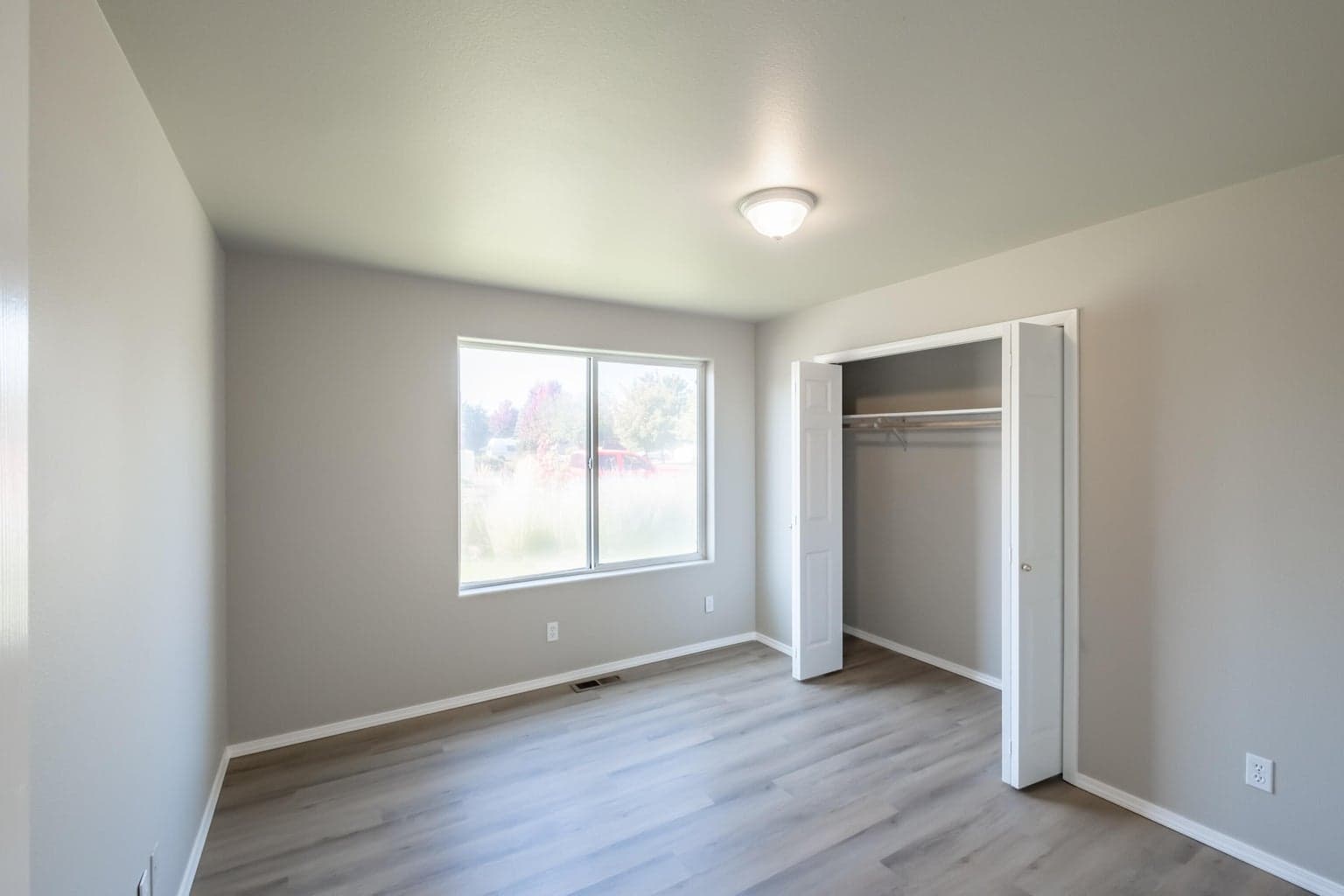 Photo of 3365 NE Stonebrook Loop 27 of 50