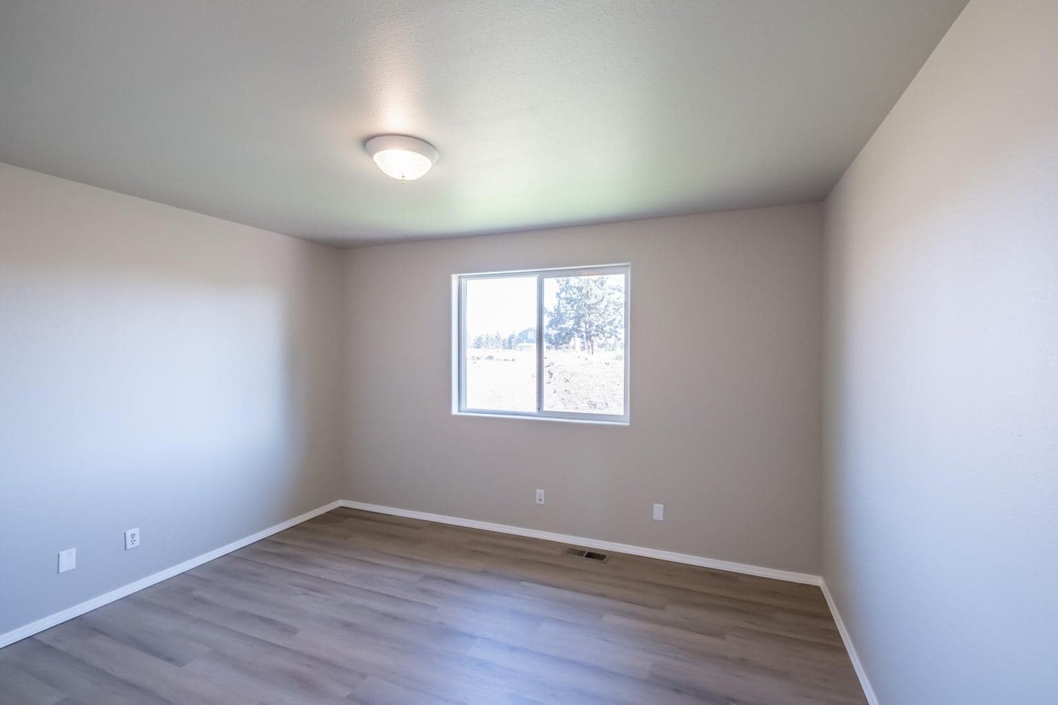 Photo of 3365 NE Stonebrook Loop 30 of 50