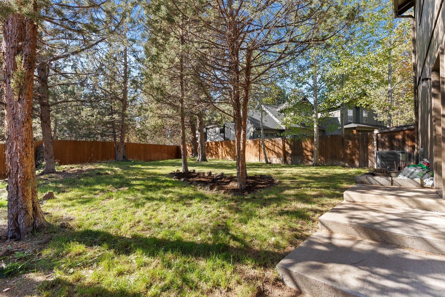 Photo of 20575 Conifer Avenue 29 of 36