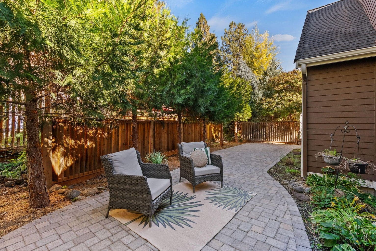 Paver patio with privacy fencing panels