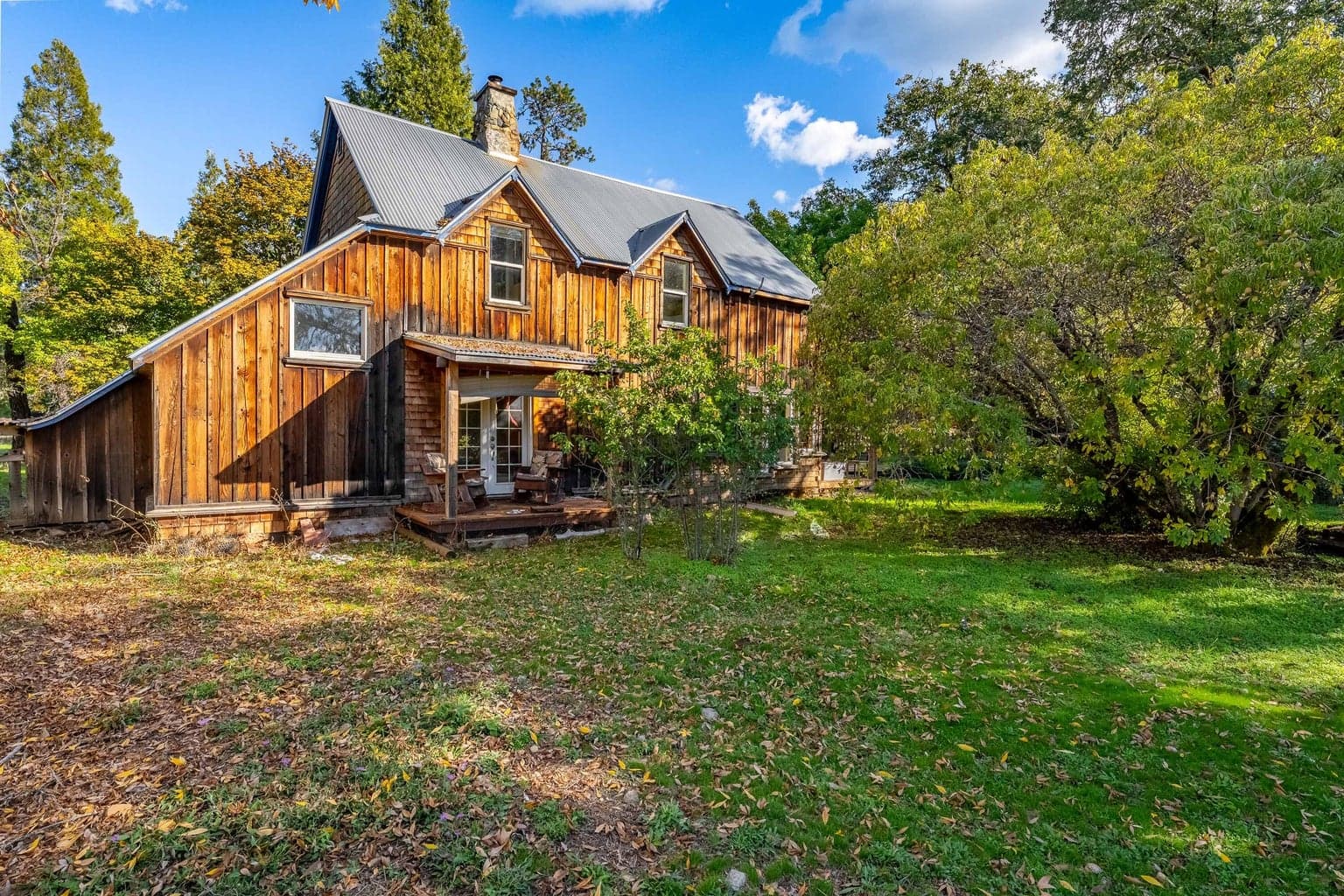Photo of 6425 Lake Shore 3 of 49