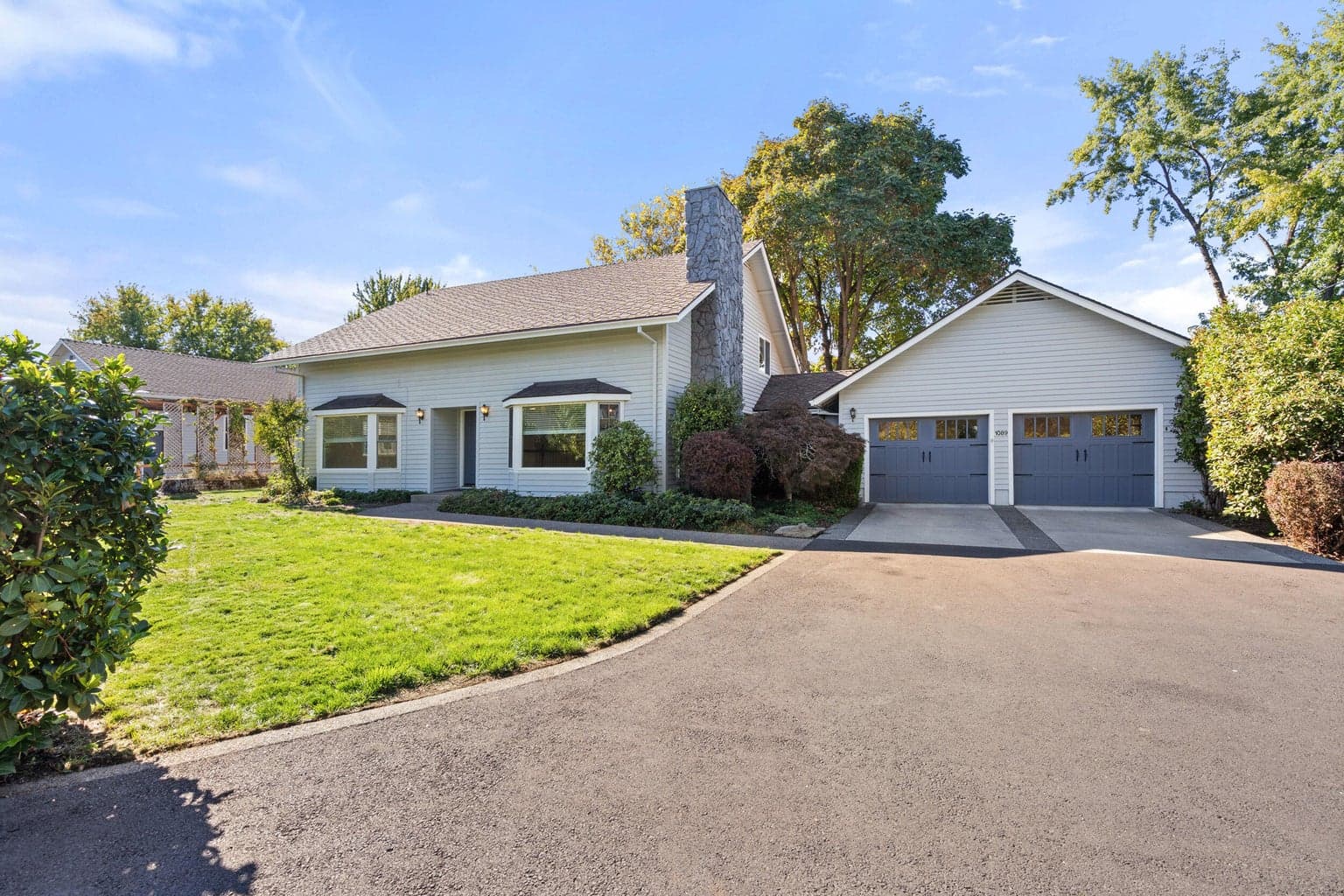 1089 Brookdale
