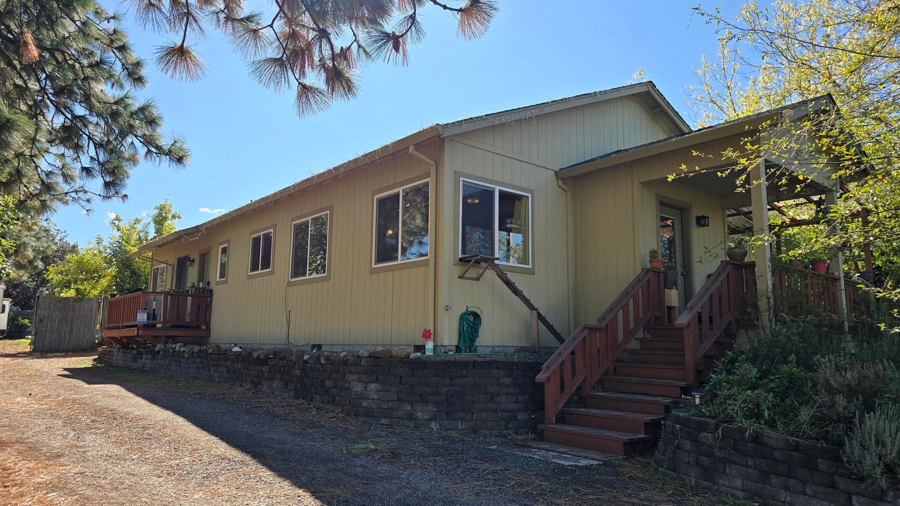 Photo of 488 Crowson 5 of 29