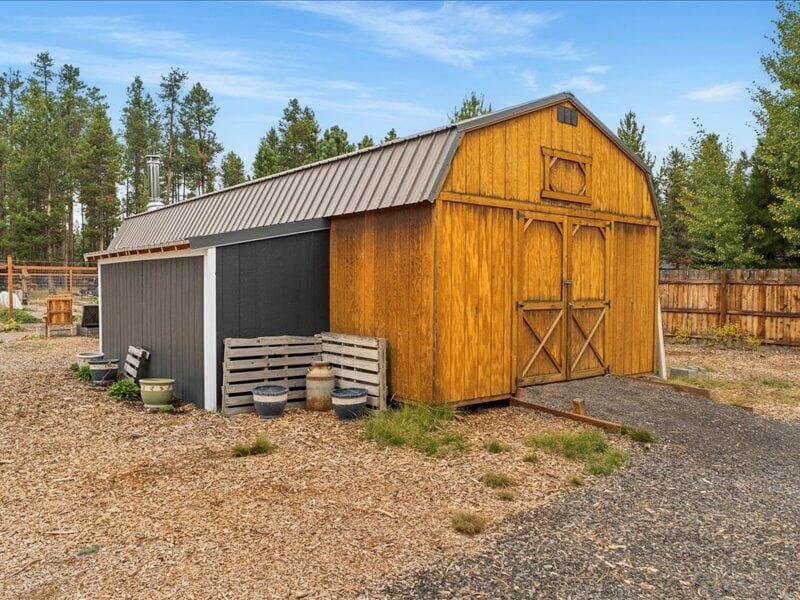 Photo of 52659 Rainbow Drive 28 of 38