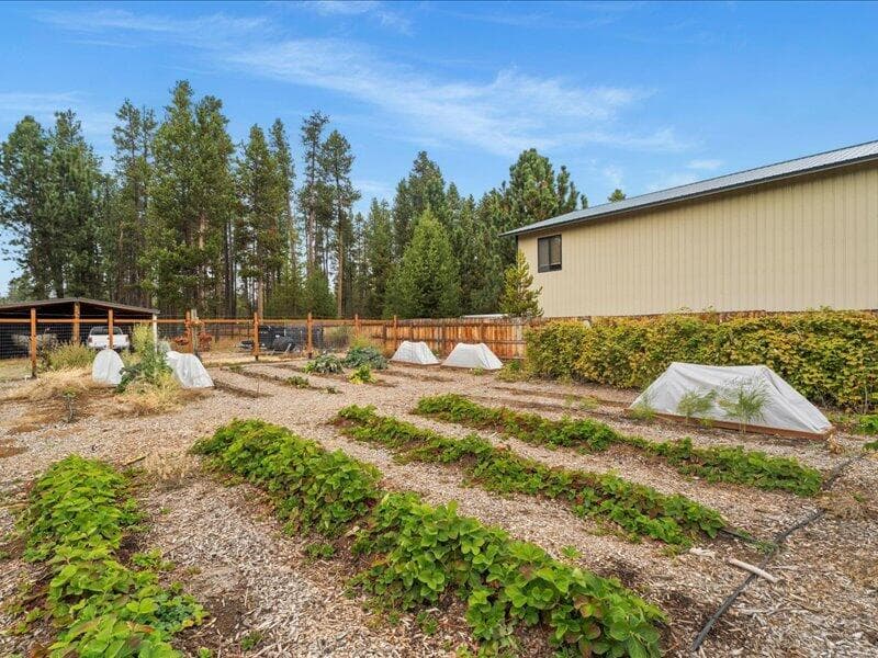 Photo of 52659 Rainbow Drive 32 of 38