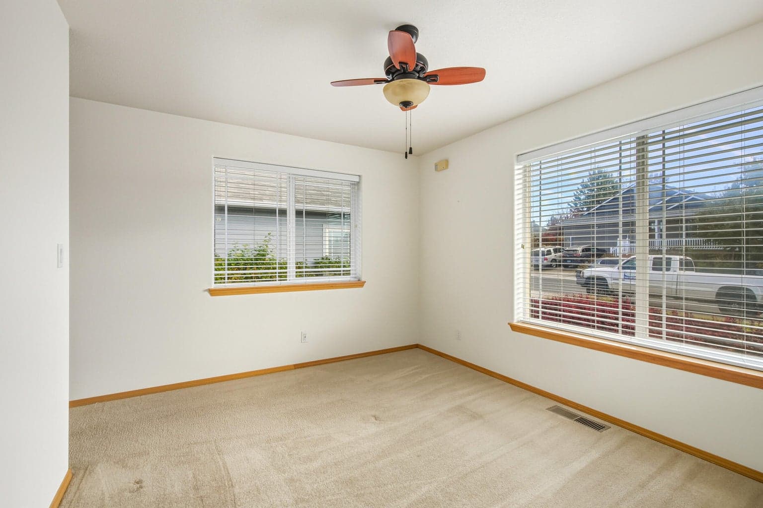Photo of 4315 SW Ben Hogan Drive 26 of 52