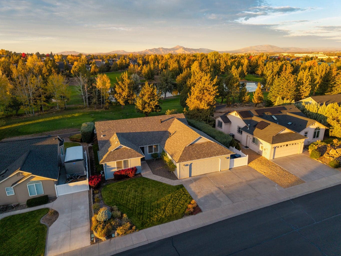 Photo of 4315 SW Ben Hogan Drive 45 of 52