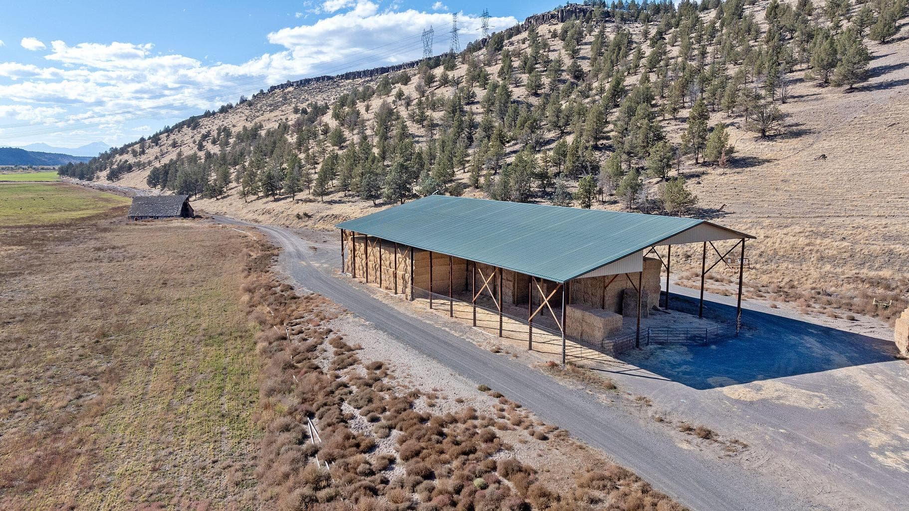 Photo of 8892 NW Campbell Ranch Road 44 of 59