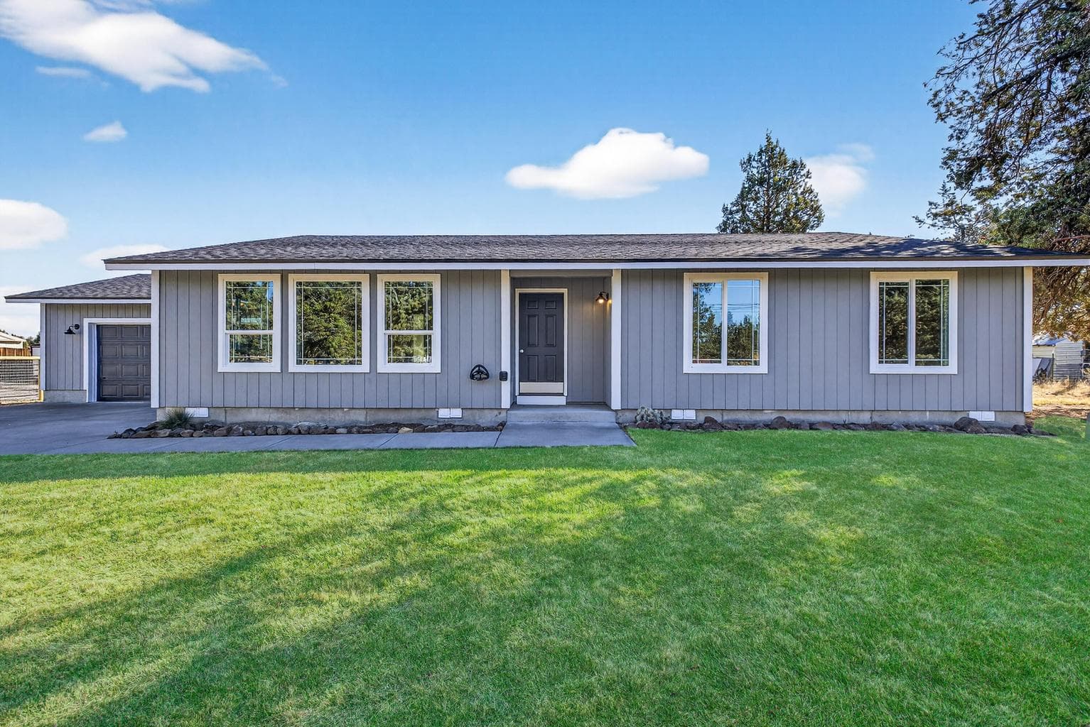 9413 Meadow