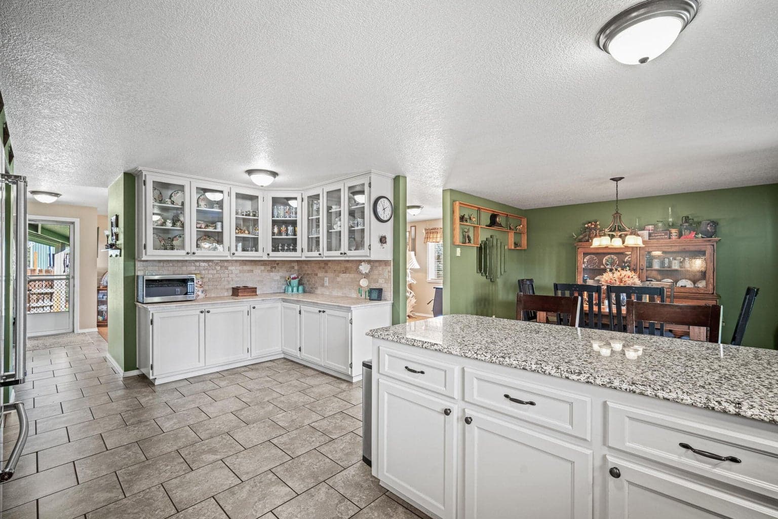16255 Paulina View Road