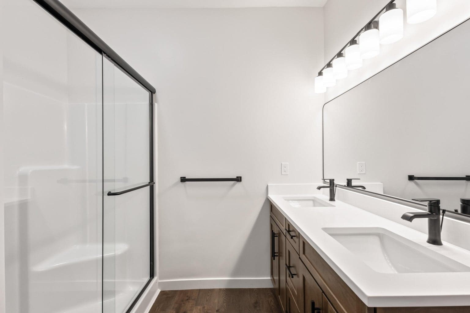 Photo of 147 SE 16th Street 20 of 44
