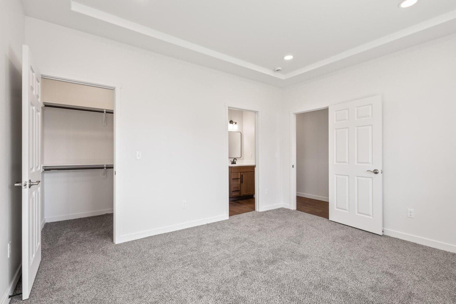 Photo of 147 SE 16th Street 23 of 44