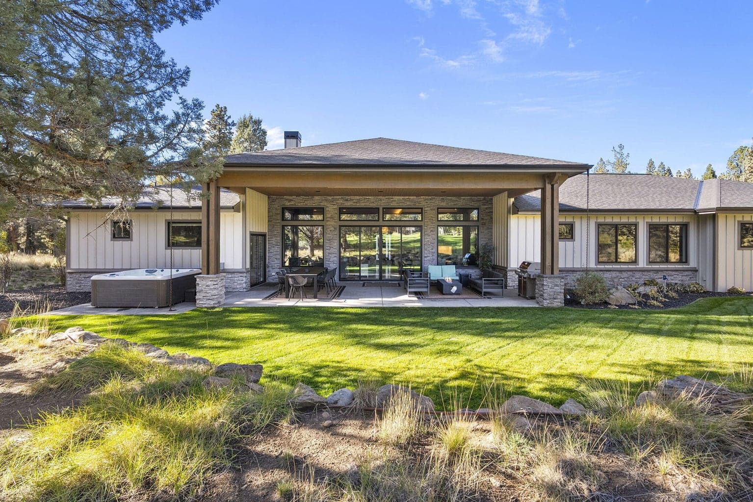 Photo of 16823 Royal Coachman Drive 61 of 104