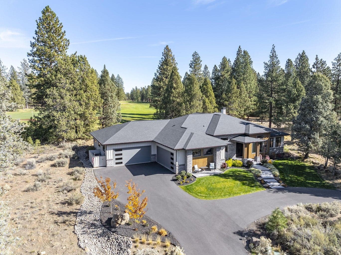 Photo of 16823 Royal Coachman Drive 67 of 104