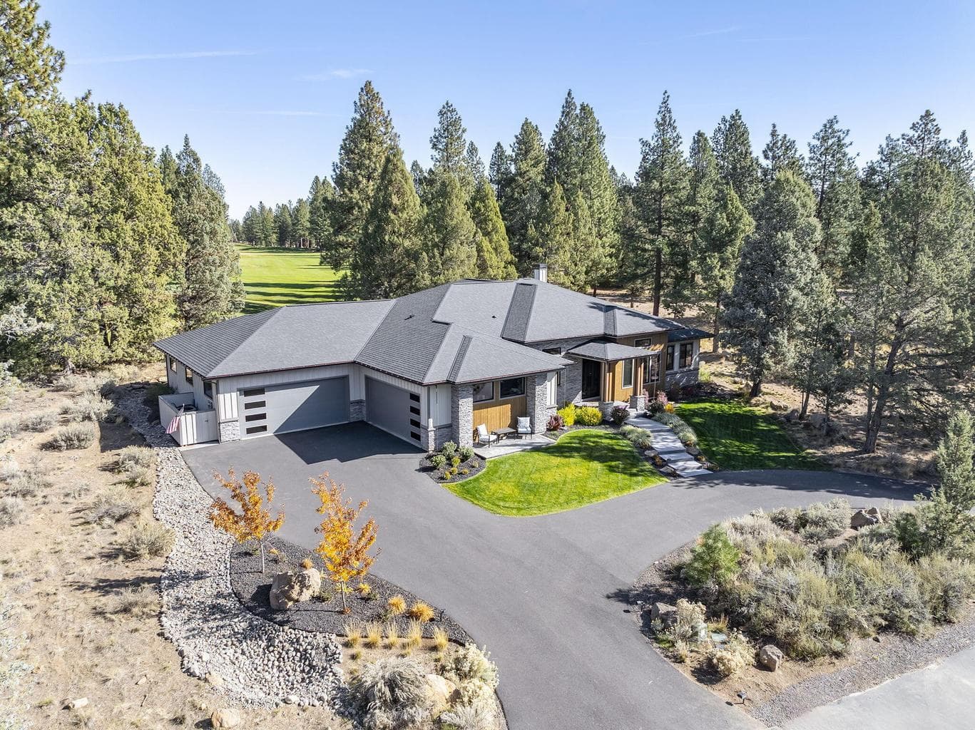 Photo of 16823 Royal Coachman Drive 68 of 104