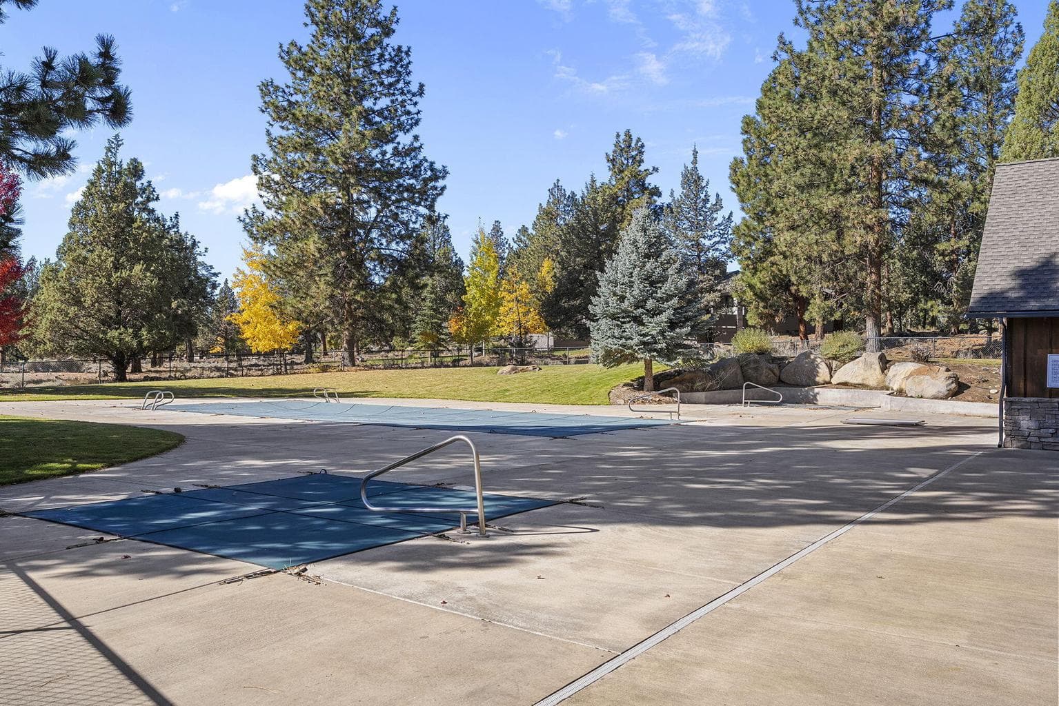 Photo of 16823 Royal Coachman Drive 86 of 104