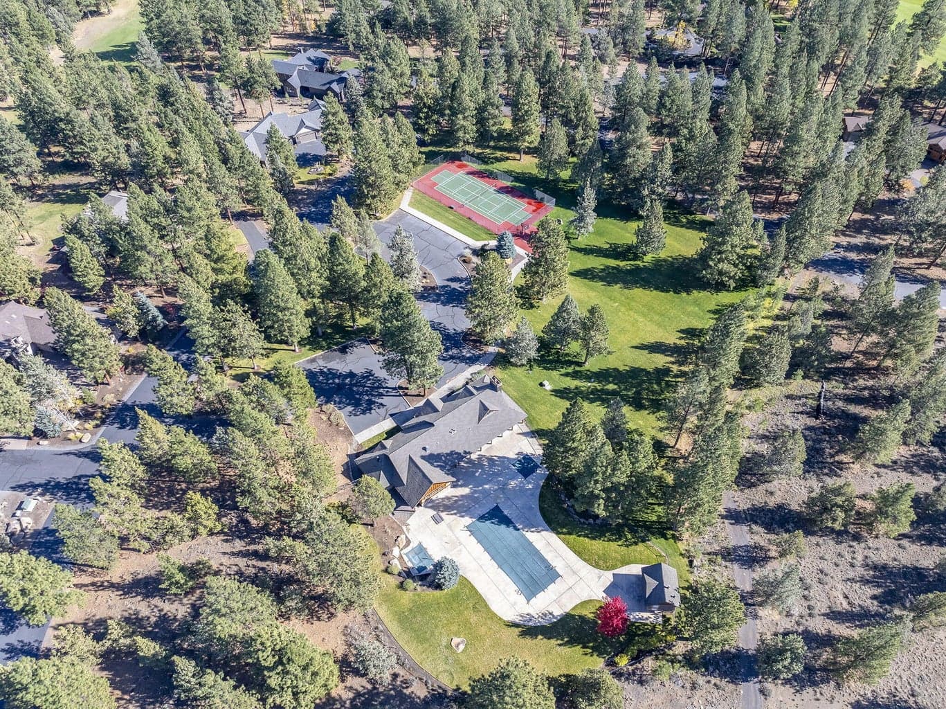 Photo of 16823 Royal Coachman Drive 92 of 104