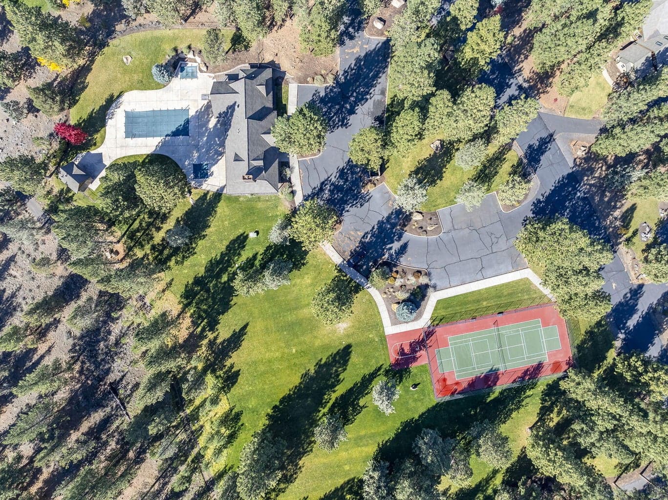 Photo of 16823 Royal Coachman Drive 93 of 104