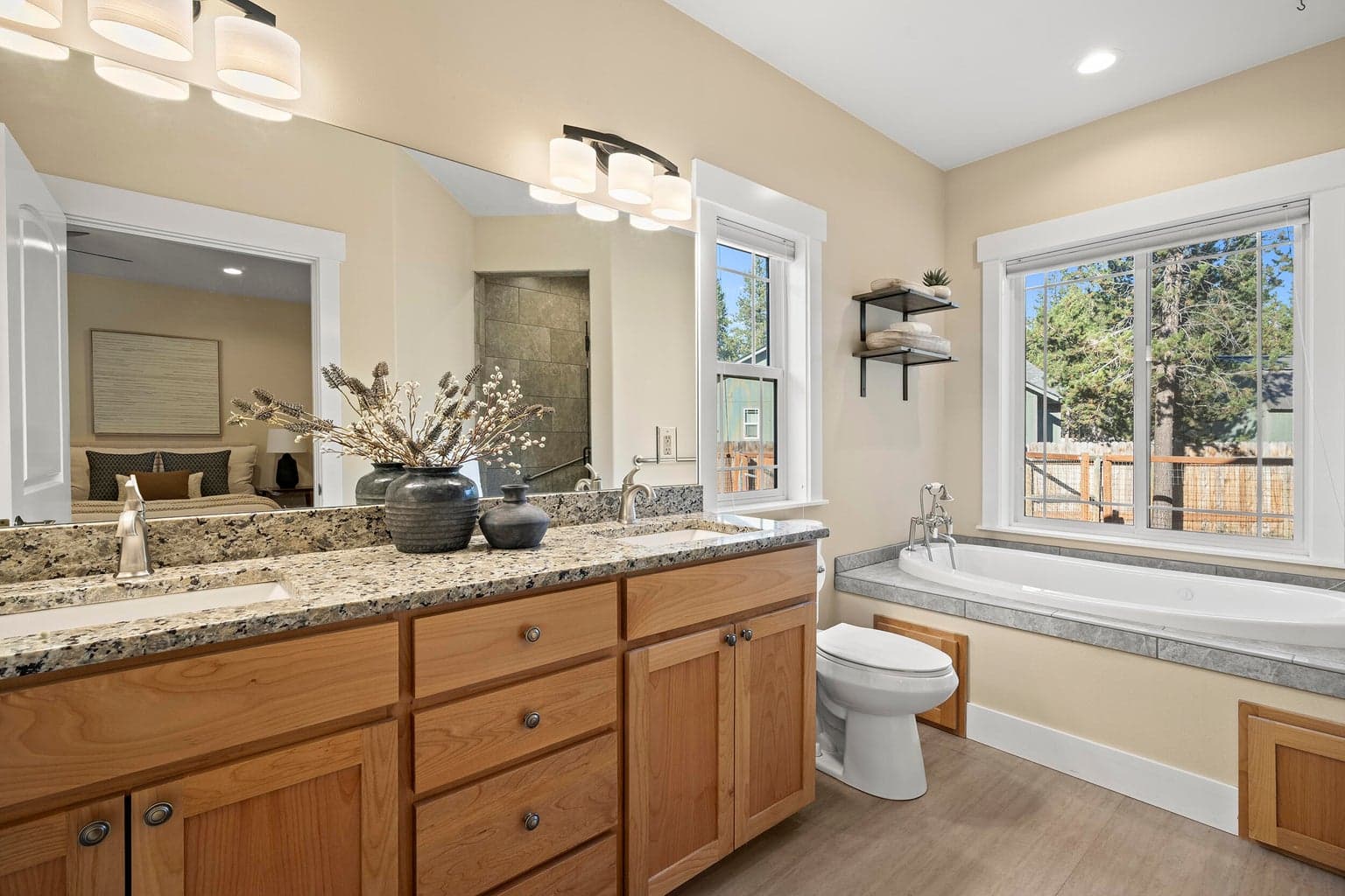 Photo of 16161 Dyke Road 21 of 54