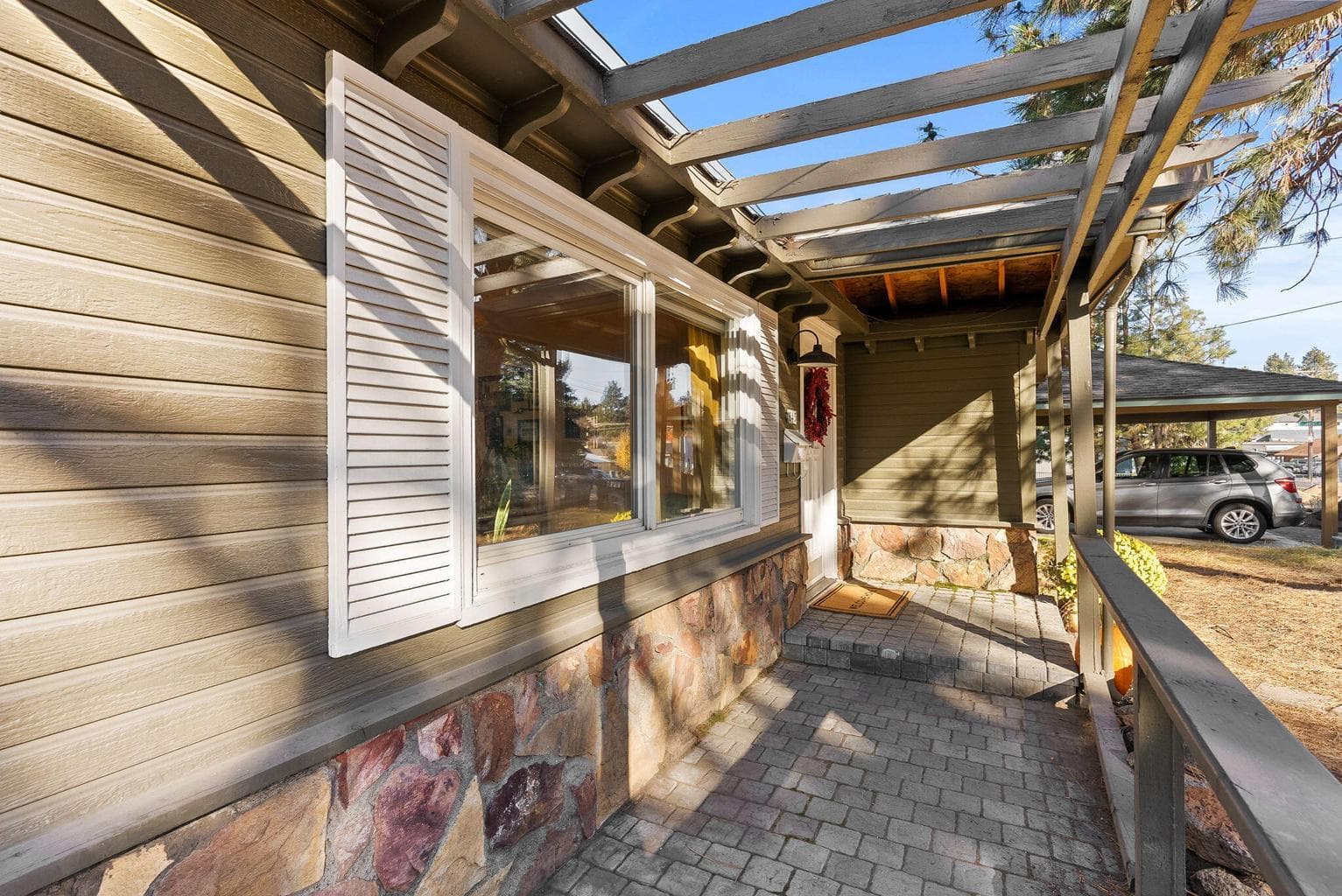 Photo of 845 8th 5 of 35