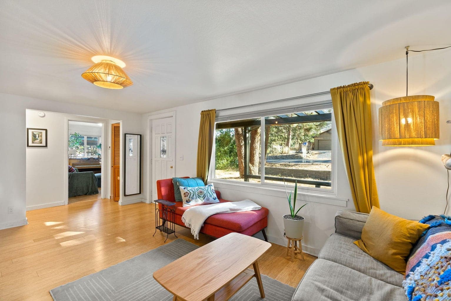 Photo of 845 NE 8th Street 34 of 35