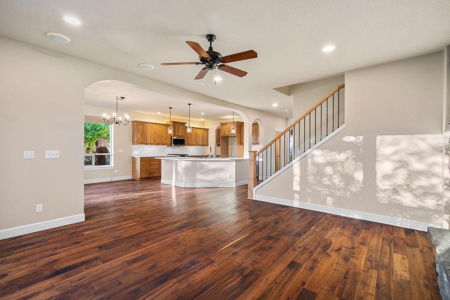 Photo of 647 NW 28th Street 16 of 58