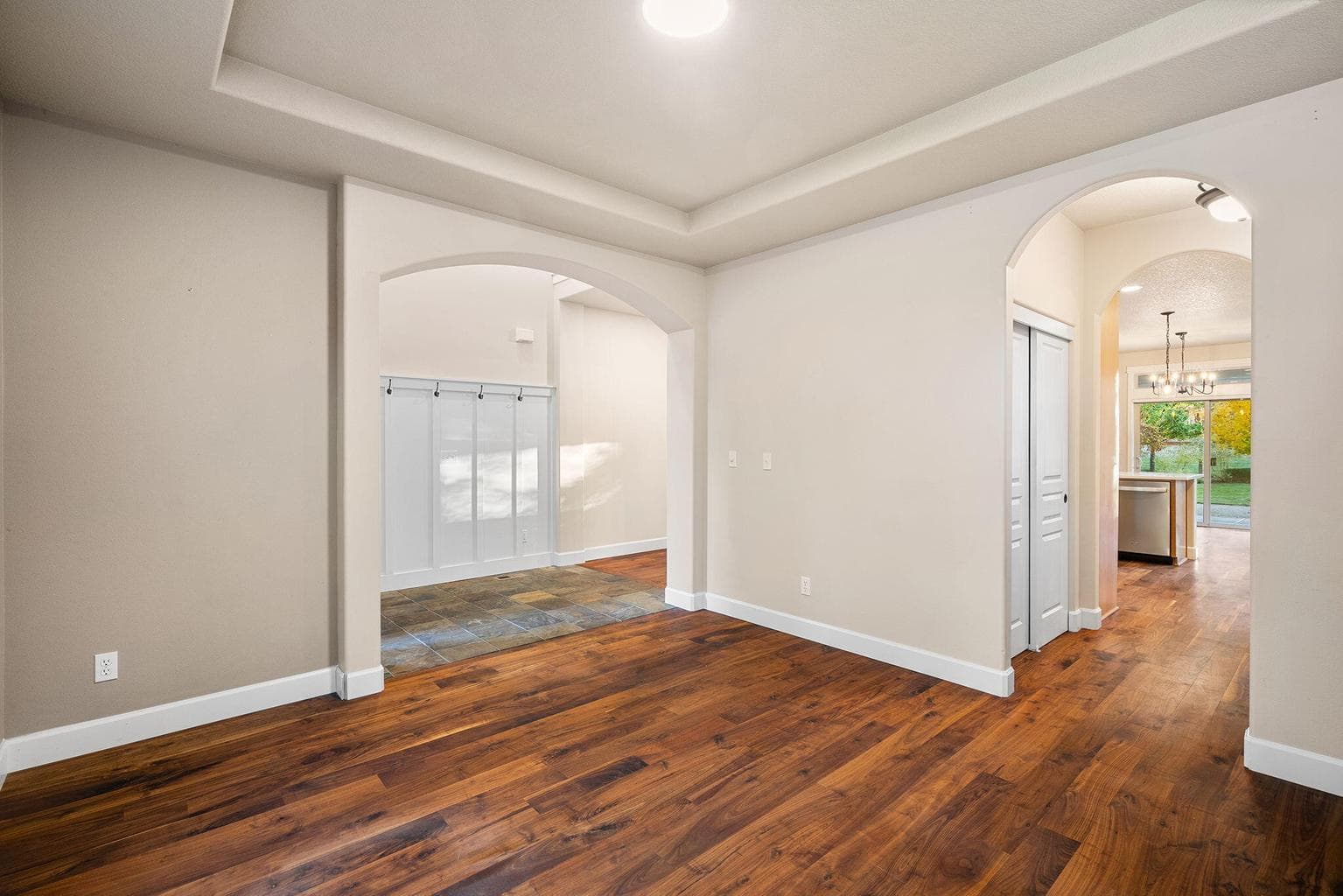 Photo of 647 NW 28th Street 23 of 58
