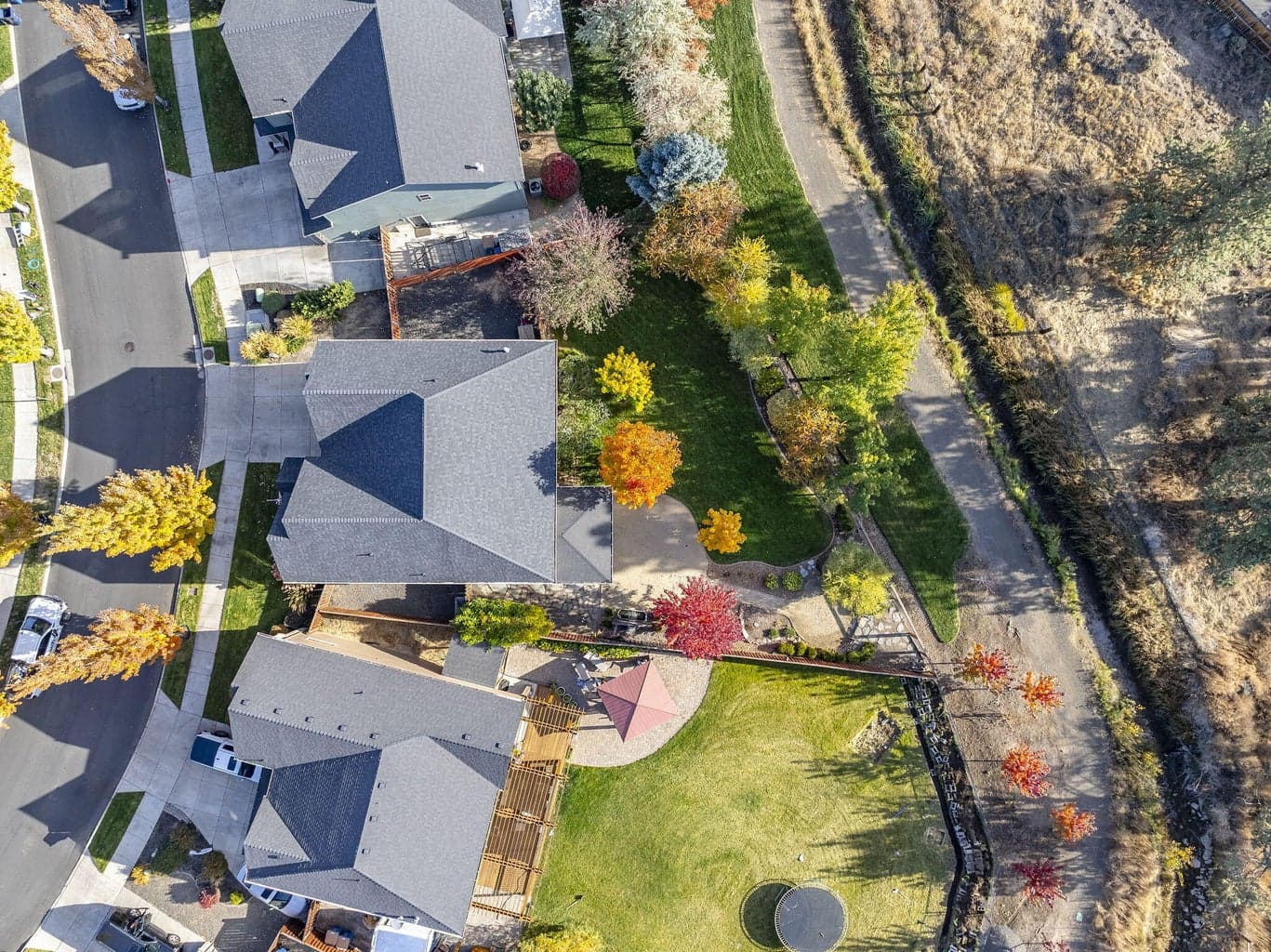 Photo of 647 28th 6 of 58