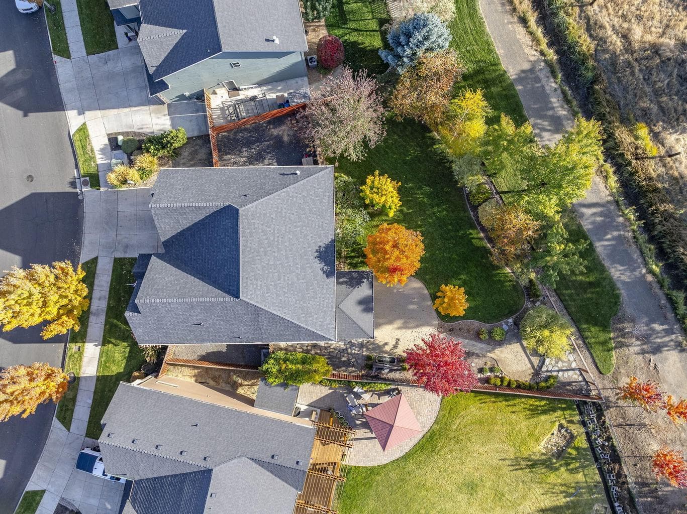 Photo of 647 NW 28th Street 42 of 58