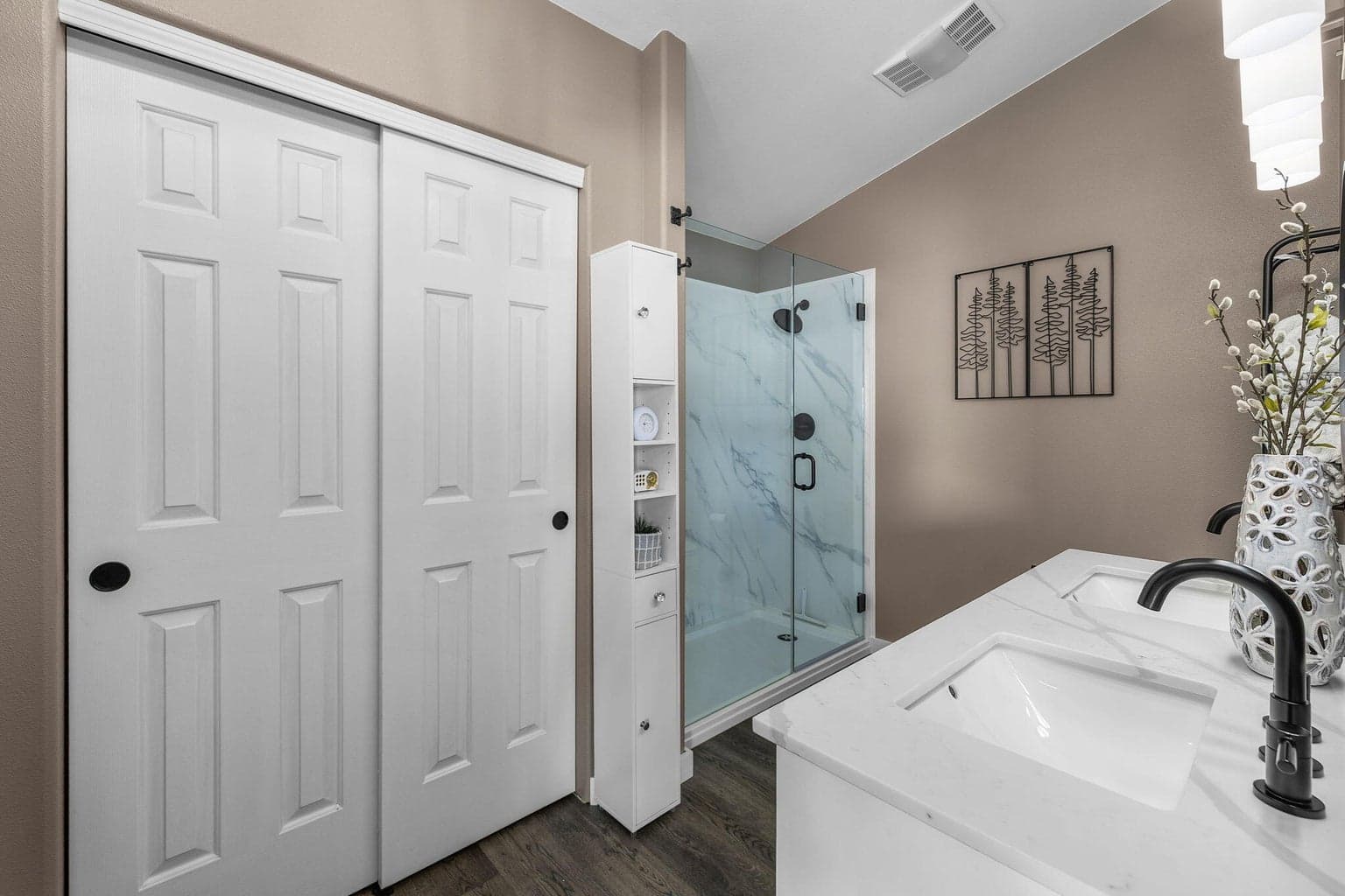 Photo of 2120 Maple Tree Court NW 17 of 38