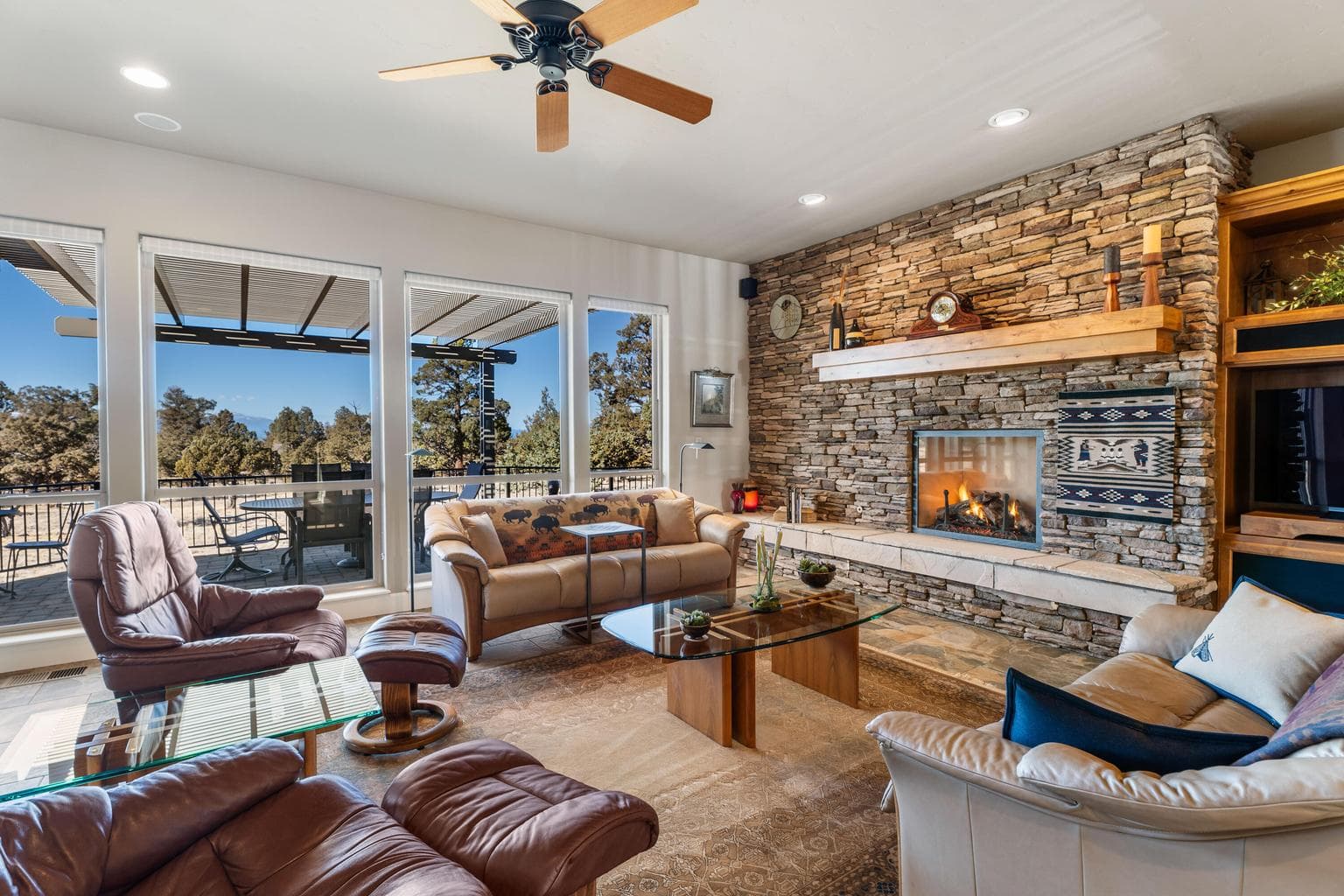 Photo of 1241 TRAIL CREEK Drive 10 of 87