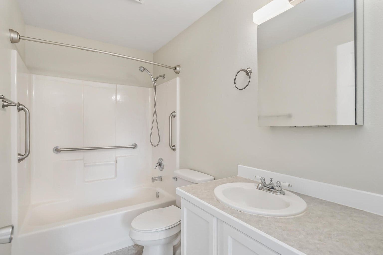 Photo of 2841 SW Pumice Avenue 16 of 27