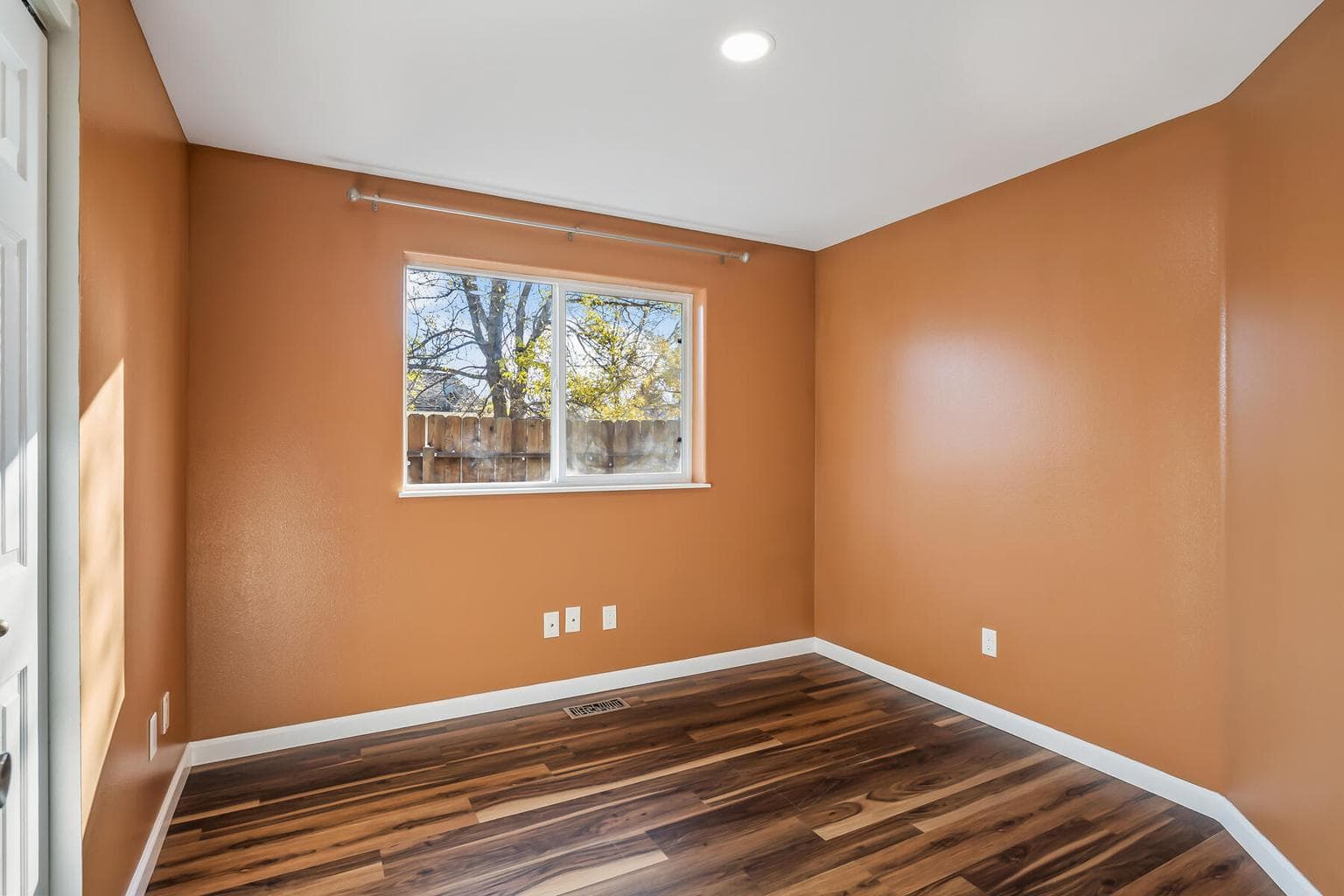 Photo of 2841 SW Pumice Avenue 15 of 27