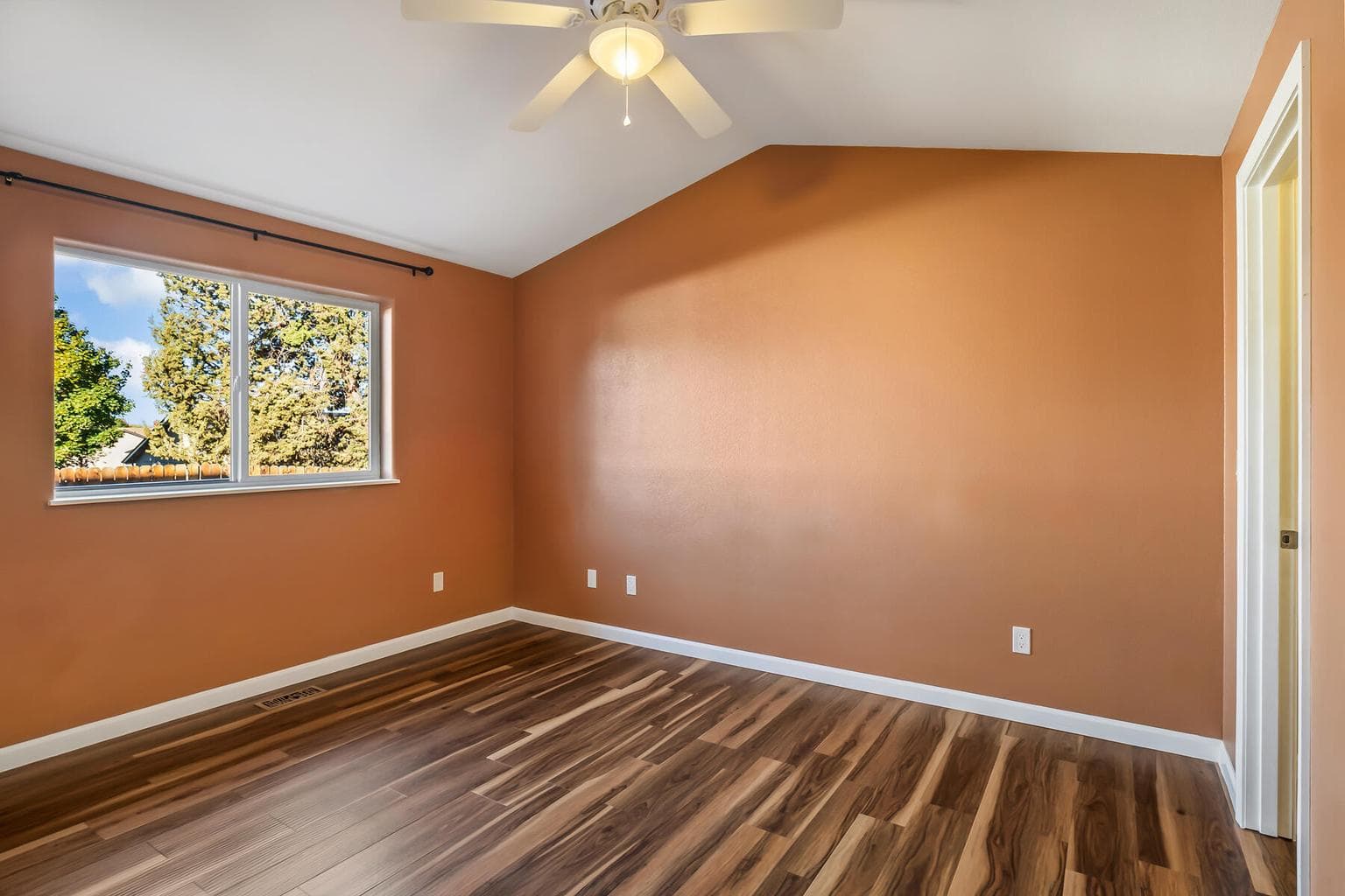 Photo of 2841 SW Pumice Avenue 14 of 27