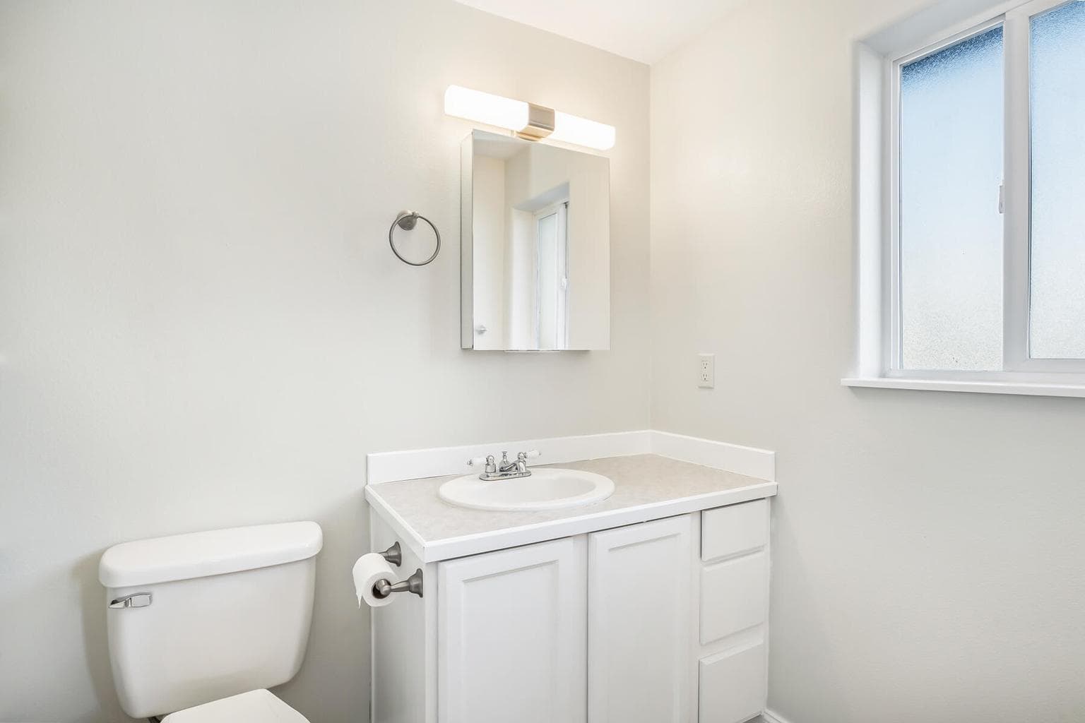 Photo of 2841 SW Pumice Avenue 19 of 27